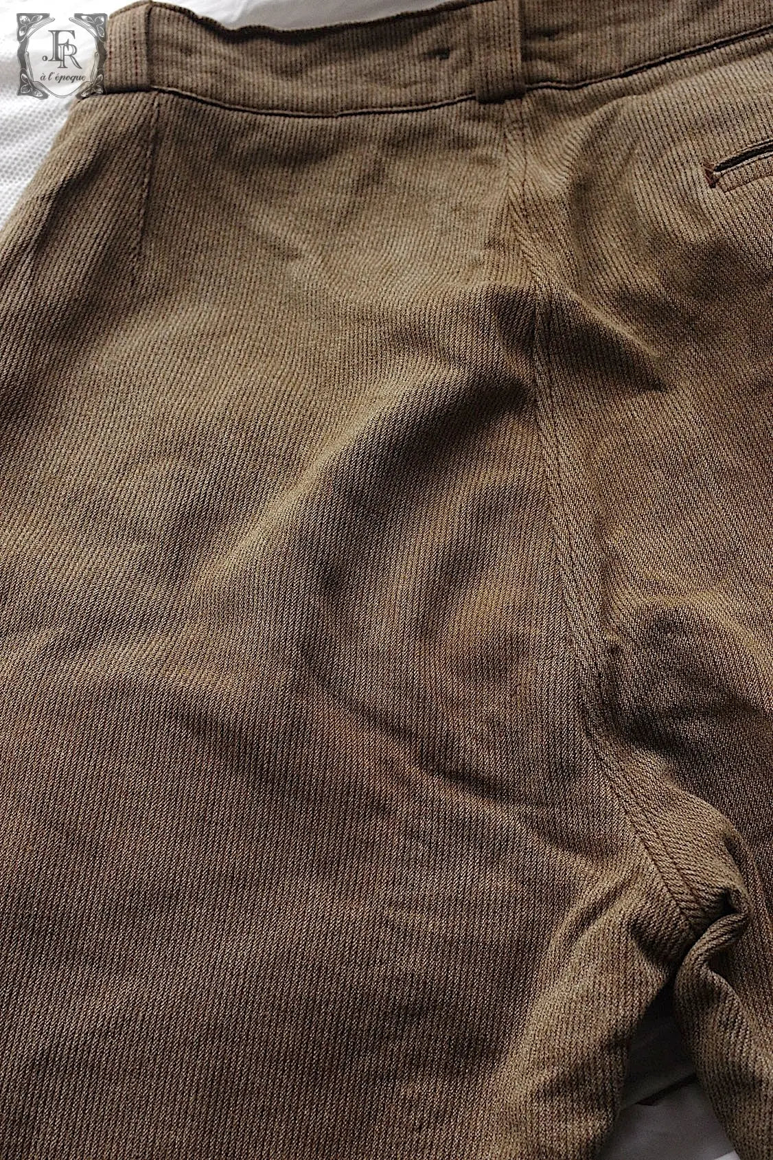 ヴィンテージジョッパーズパンツ　vêtement vintage le mont STMiCHEL .FR a l'epoque