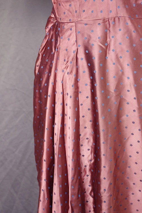 vetement vintage vintage satin pink dress