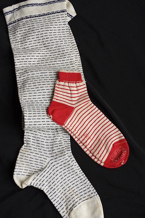chaussette et bas antique socks sisters