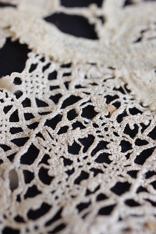 dentelle antique antique lace 256cm
