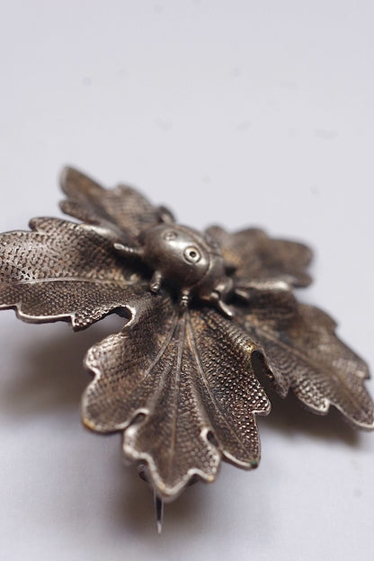 broche antique アンティークブローチ　てんとう虫 .FR A Ll'EPOQUE