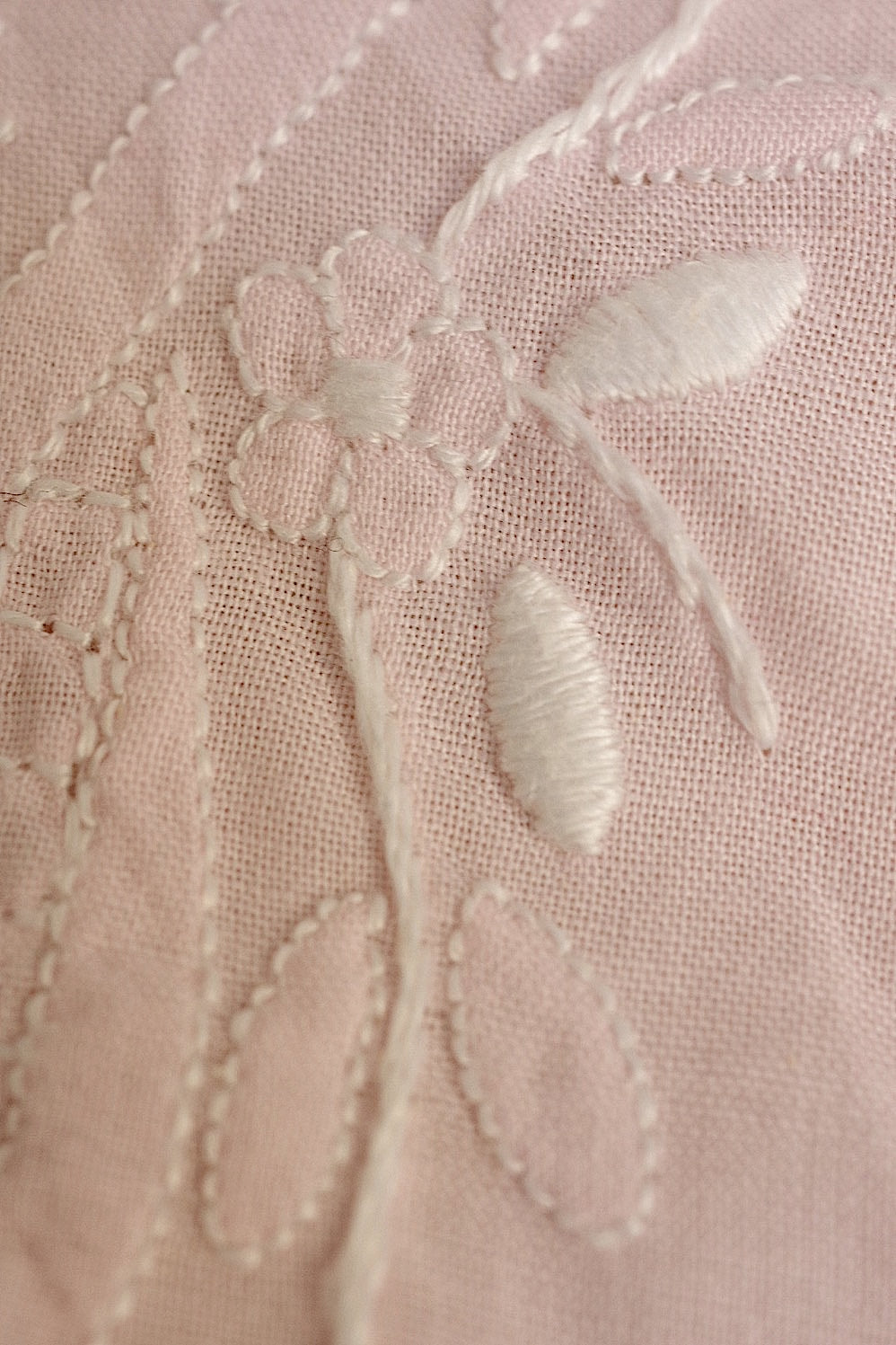 vêtement　vintageアンティークブラウス　刺繍　ピンクリボン