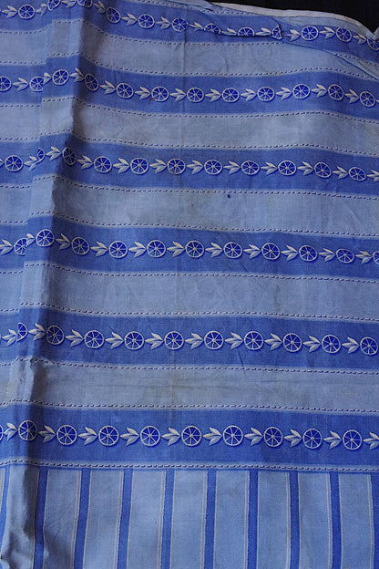 tissu antique アンティーク生地 .FR a l'epoque