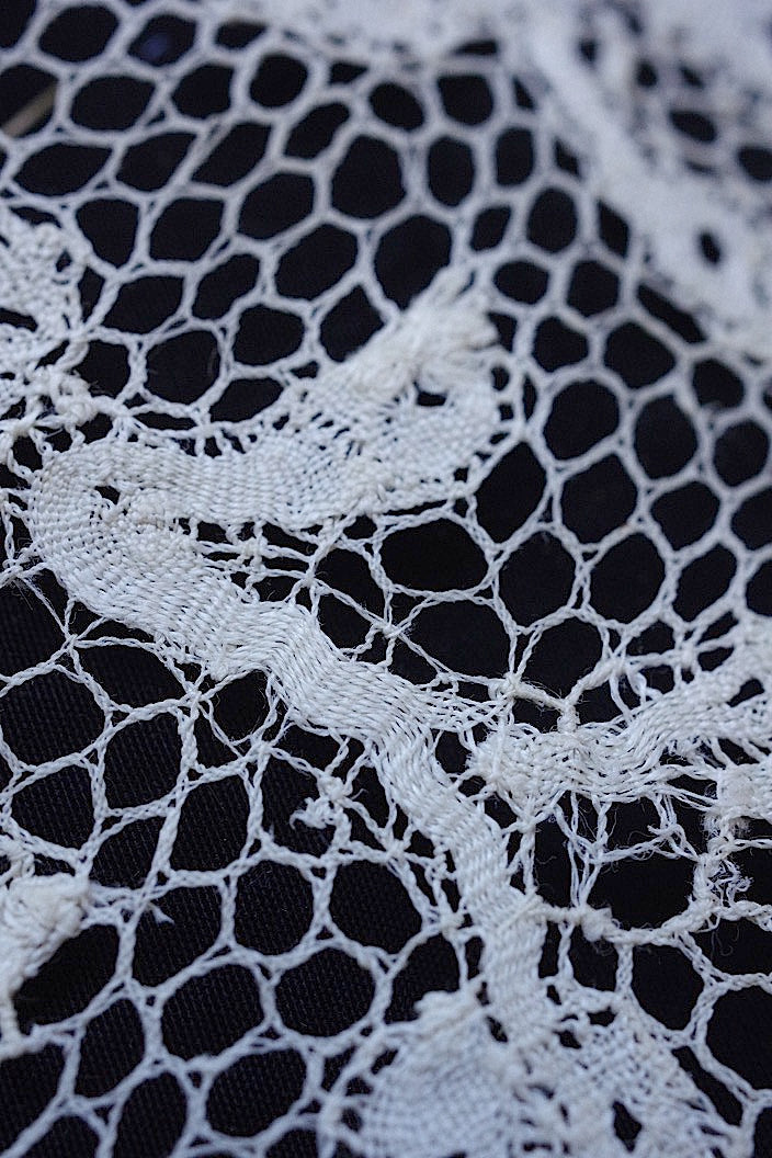 dentelle antique アンティークレース　ケープ .FR a l'epoque