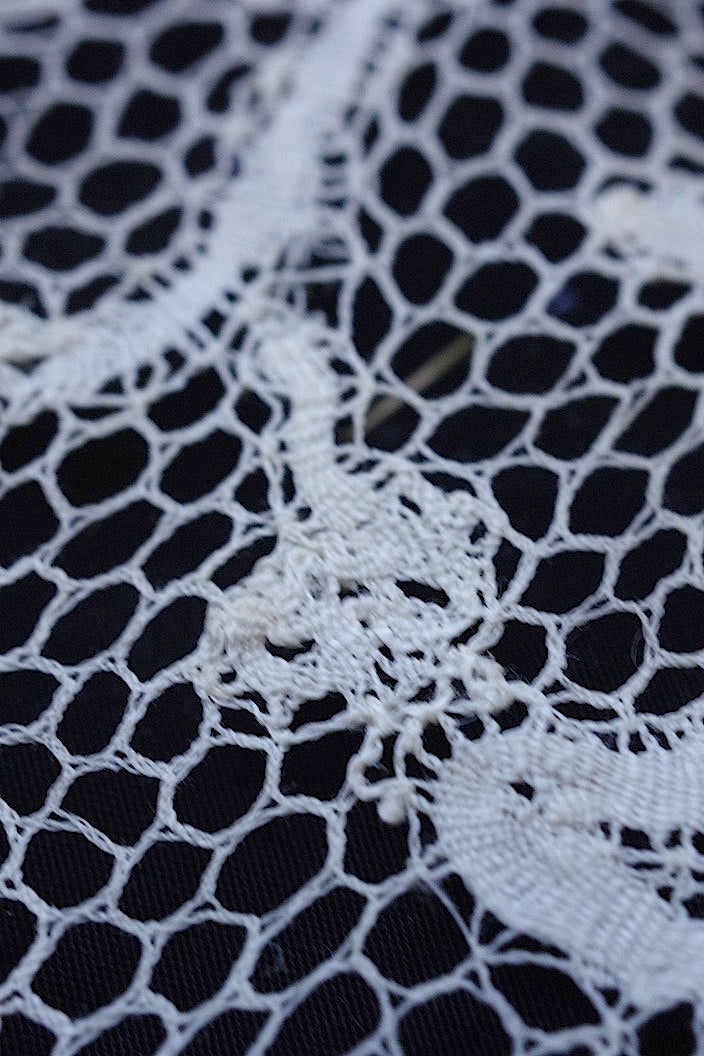 dentelle antique アンティークレース　ケープ .FR a l'epoque