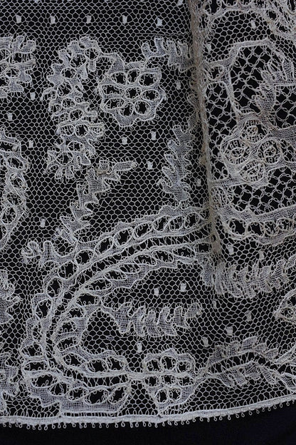 dentelle antique アンティークレース　266cm .FR a l'epoque