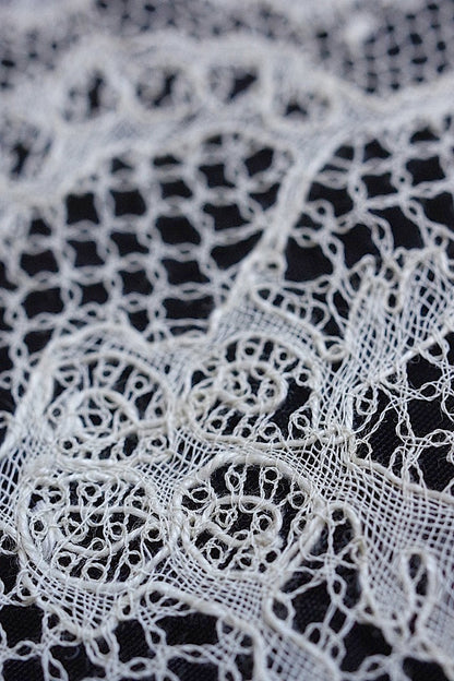 dentelle antique アンティークレース　266cm .FR a l'epoque