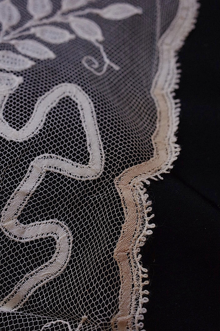 dentelle antique antique lace veil 