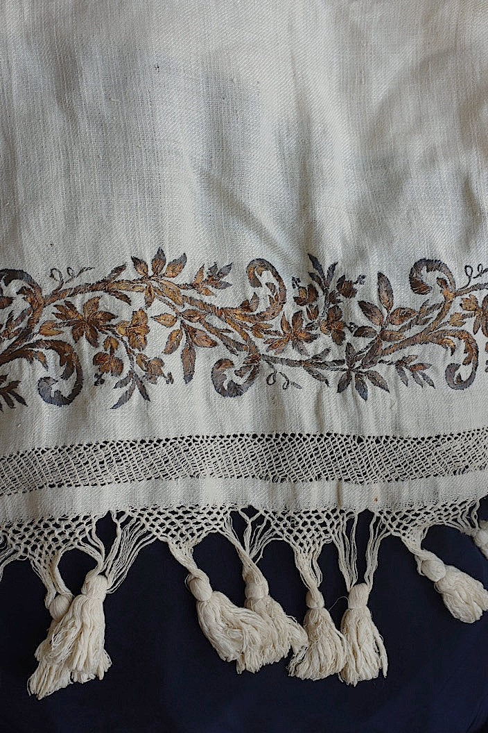 linge de maison antique アンティーク刺繍クロス　オリエンタル .FR a l'epoque