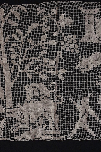 dentelle antique アンティークレース　フィレレースモチーフ　1 .FR a l'epoque