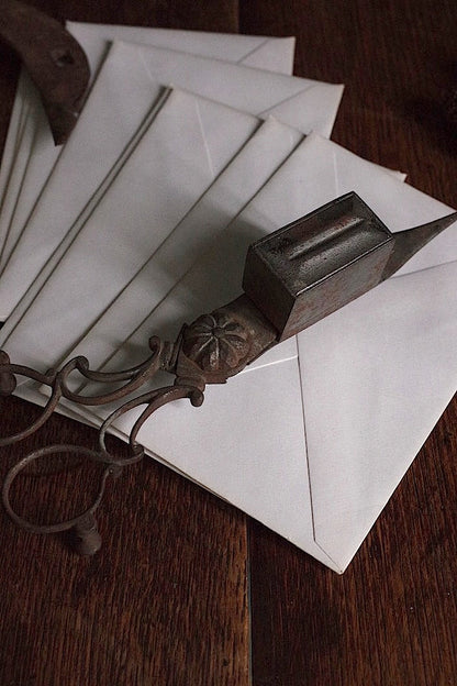 mochett en fer forge antique アンティークハサミ　火消し用 .FR a l'epoque