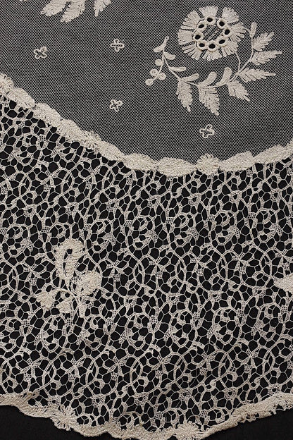 dentelle antique アンティークレース　チュール生地　492cm .FR a l'epoque