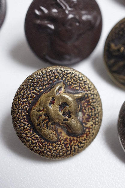 bouttons vintage  ヴィンテージ　ハンターボタンlot4 .FR a l'epoque