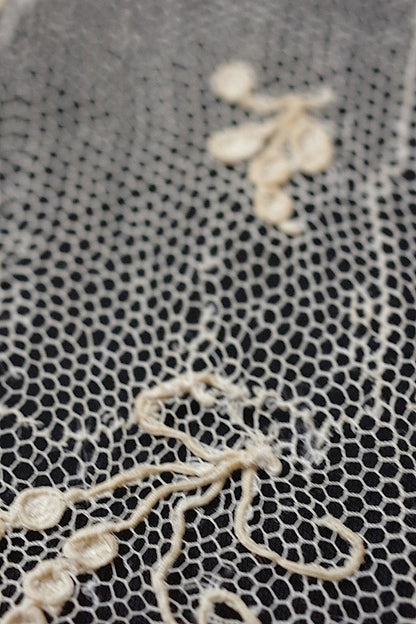 dentelle  antique アンティークレース　アランソンレース9 .FR a l'epoque