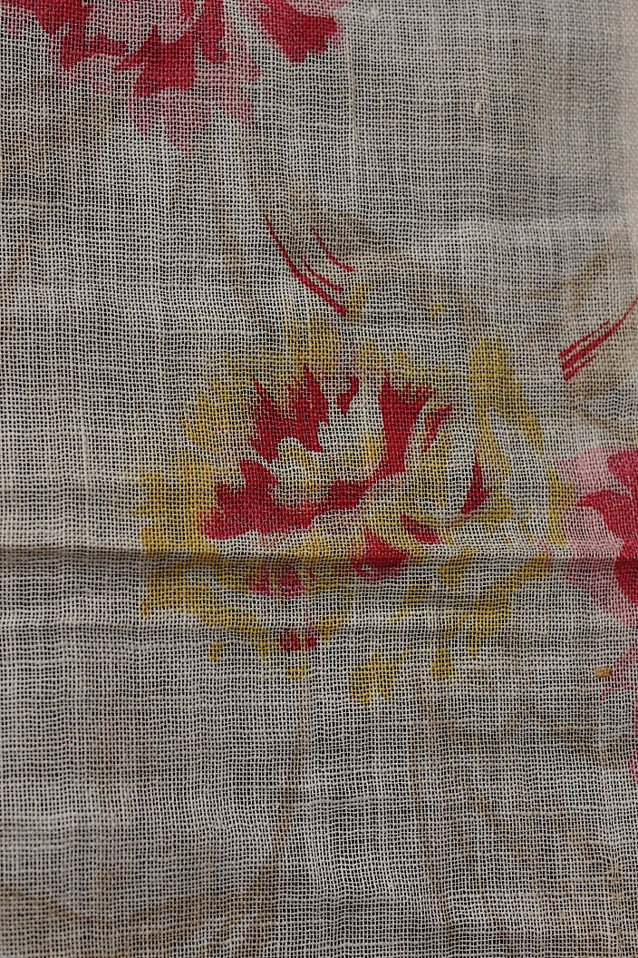 tissu antique antique fabric floral pattern 