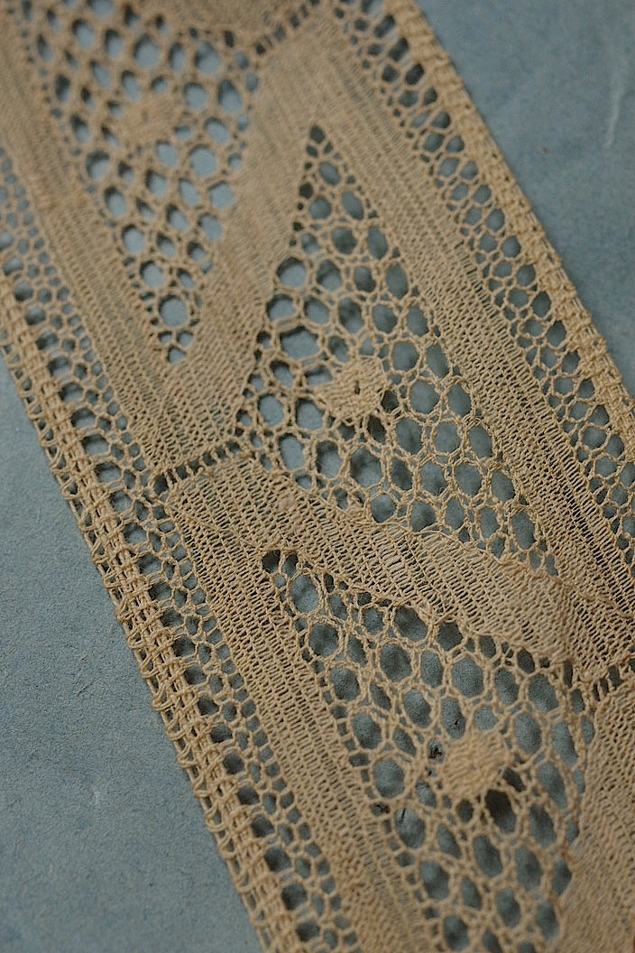 dentelle vintage ヴィンテージレース 10,5m .FR a l'epoque