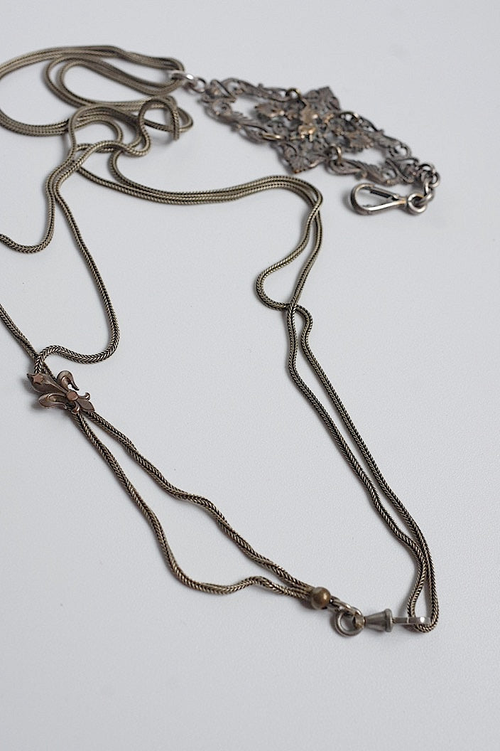 chatelaine  antique アンティークチェーン .FR a l'epoque