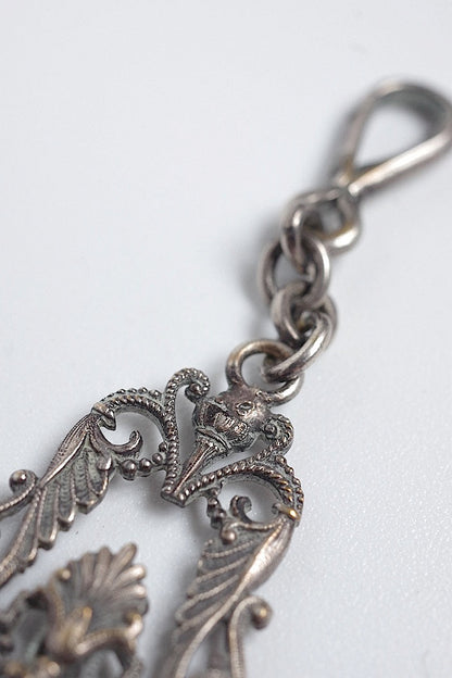 chatelaine  antique アンティークチェーン .FR a l'epoque