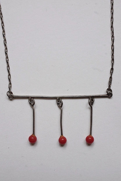 collier  vintage ヴィンテージペンダント　コライユ .FR a l'epoque