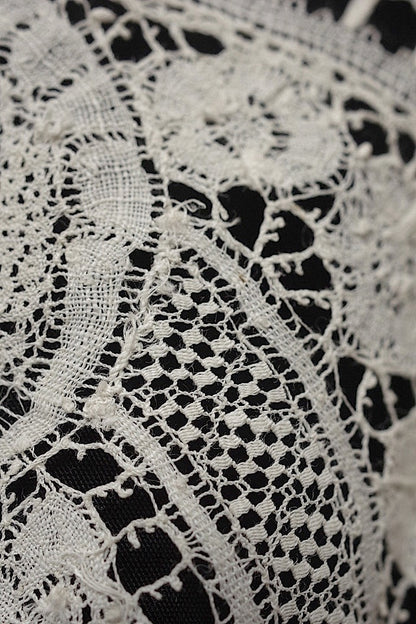 dentelle antique アンティークレース　143cm .FR a l'epoque