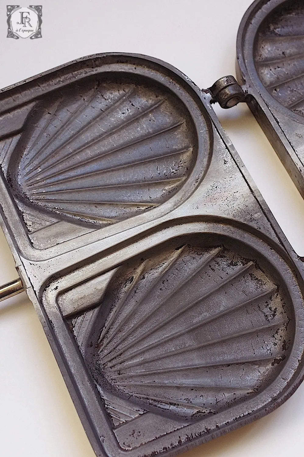 Moule à gaufres vintage ヴィンテージ ゴーフル型　貝 .FR A Ll'EPOQUE