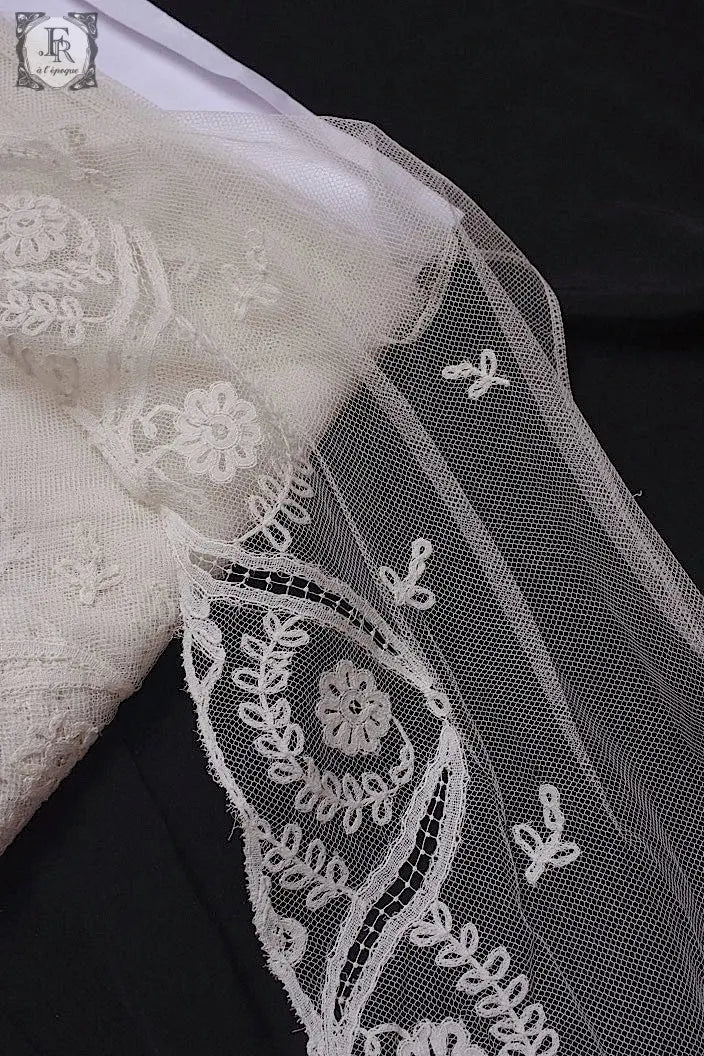 フランスアンティークレース