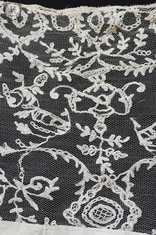 dentelle  antique アンティークレース　レーストップ .FR A Ll'EPOQUE
