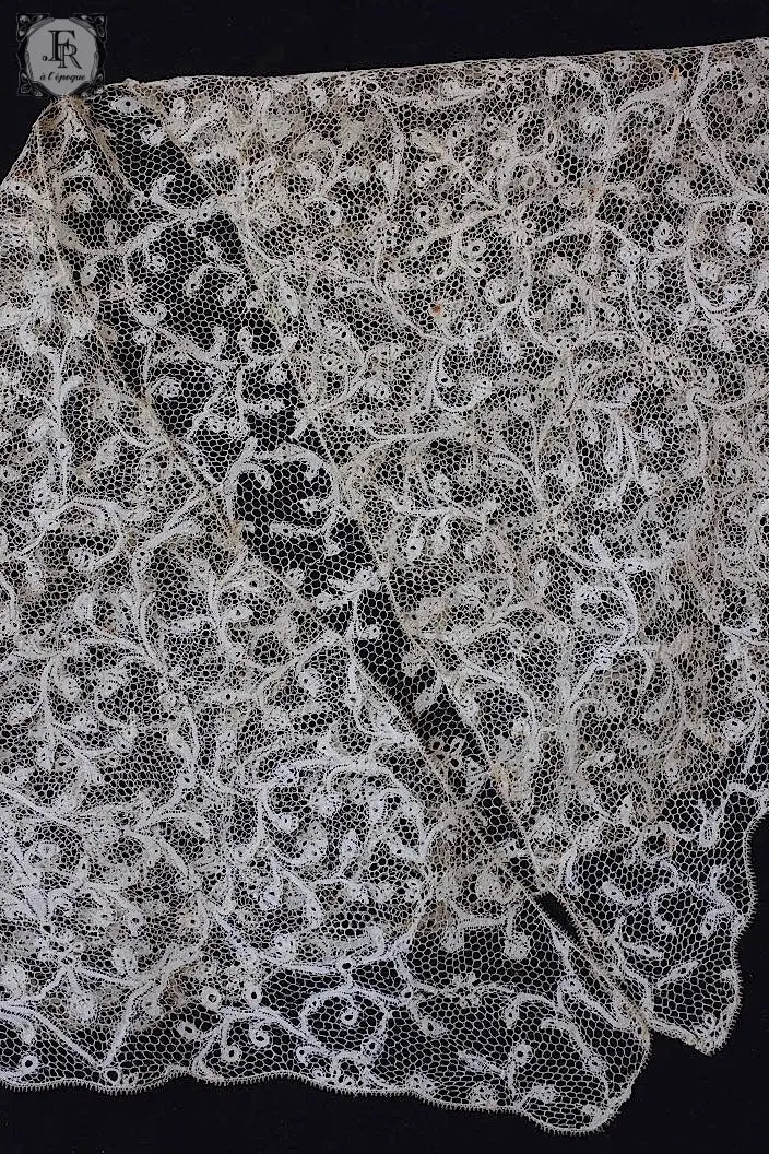 フランスアンティークレースのケープ販売