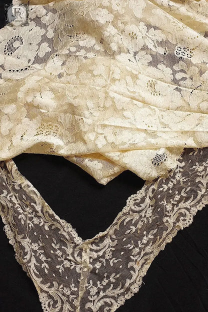 フランスアンティークレースの販売