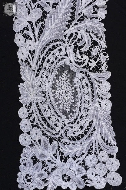 dentelle antique アンティークレース　タイ　デュシェス　ブリュクセル　mix .FR A Ll'EPOQUE